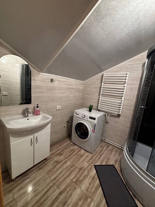 Відпочинок у Карпатах. Садиба "Гірська роса".