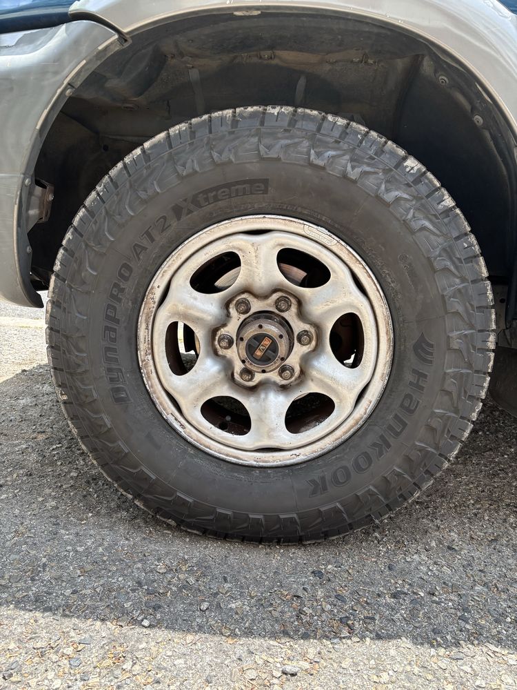 4 jantes e pneus hankook dynapro at xtreme 30x9,5R15