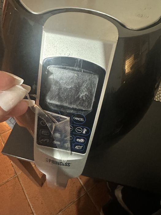 Air fryer otima, modelo muito lindo