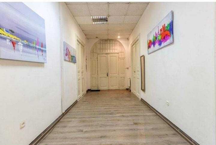 Продаж 5 кімнатної квартири 139м2 вул. Новаківського