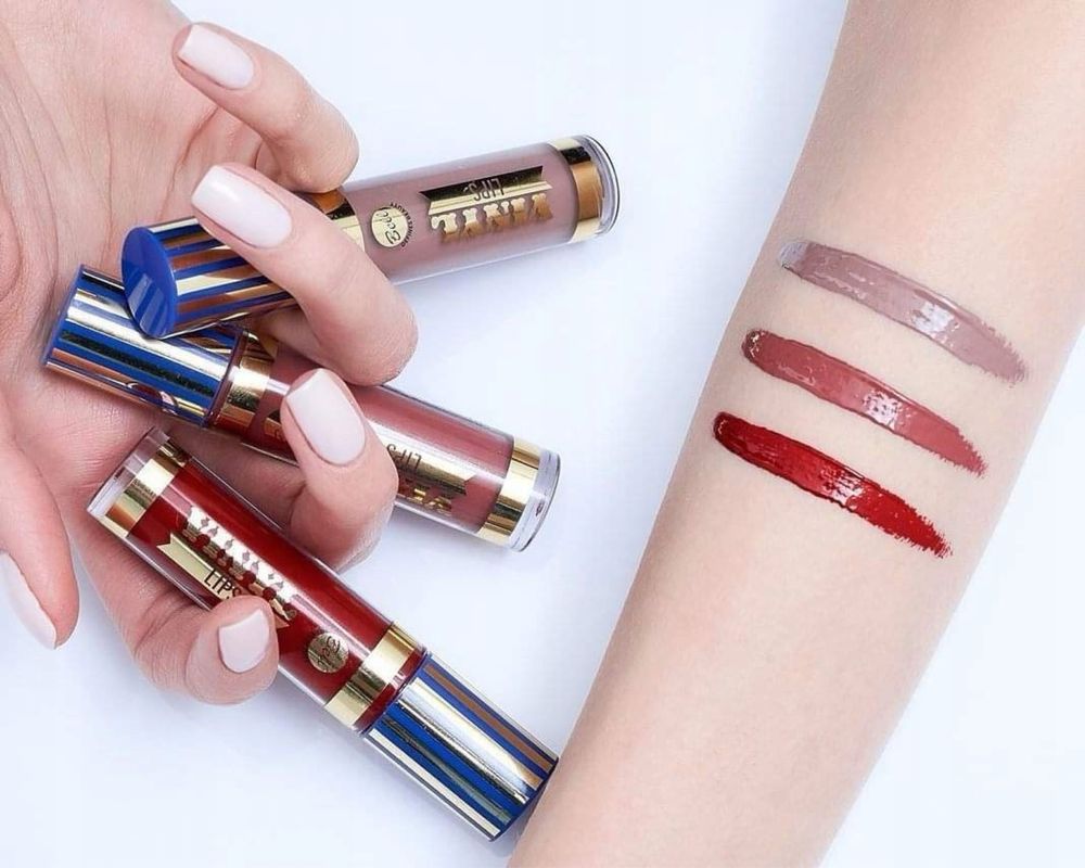 Bell Vinyl Lips winylowa pomadka 01 Circus Peanuts beżowa nude SZYBKO