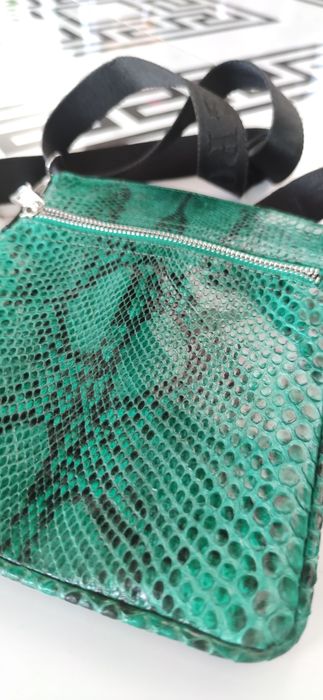 Сумочка через плече пітон кросбоді