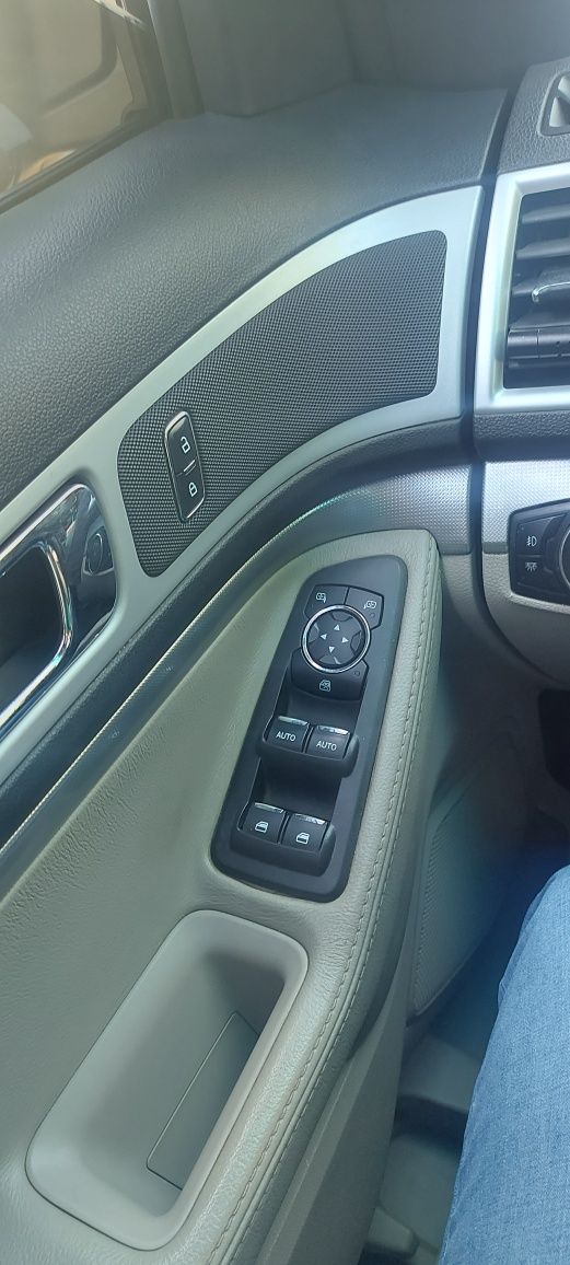 Ford Explorer XLT 3.5 V6 • 4WD • 2014 р. • 290 к.с. системи FlexFuel
