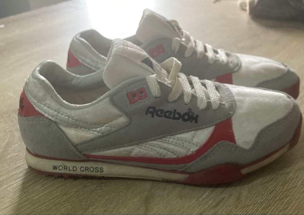 Ténis da Reebok n37 (para pista)