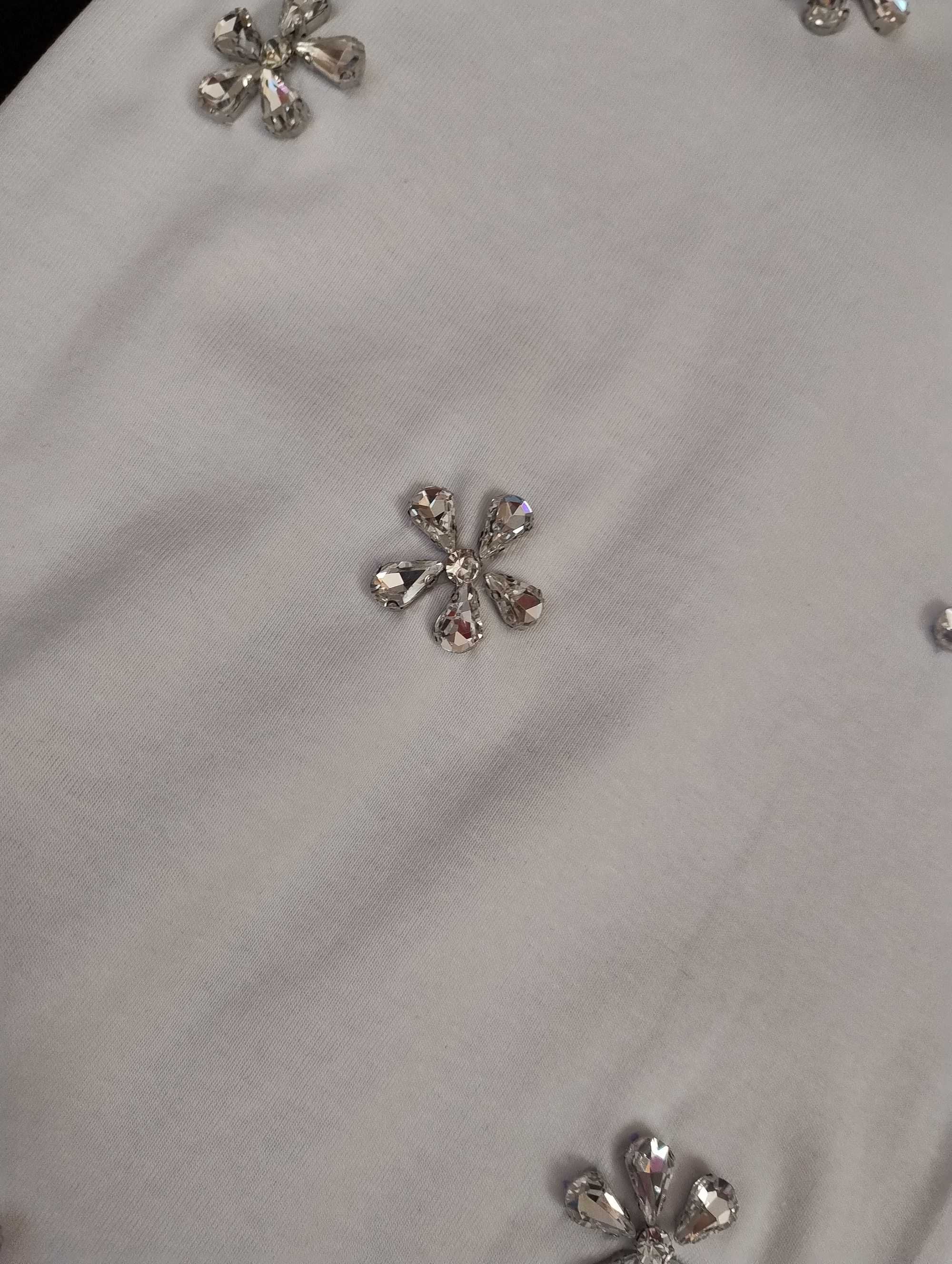 Bluzka prążek z kryształowymi kwiatami L/XL PS