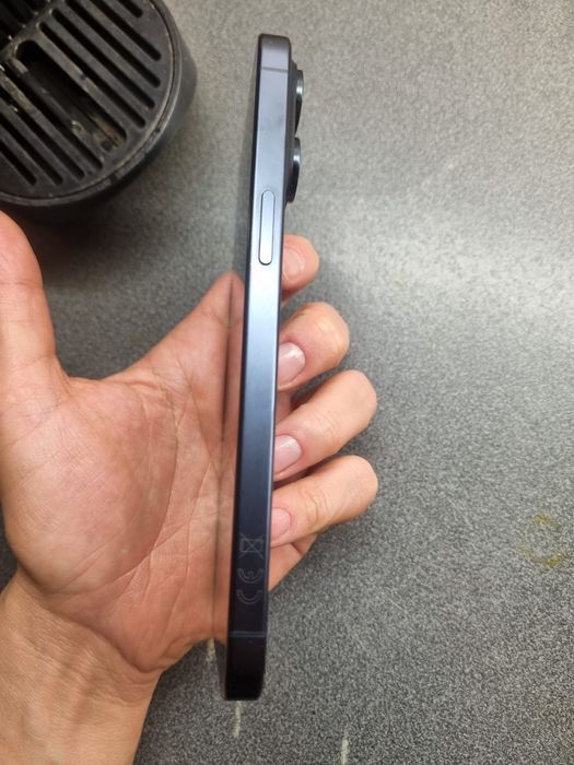 iPhone 15 pro Max 512 azul titanium