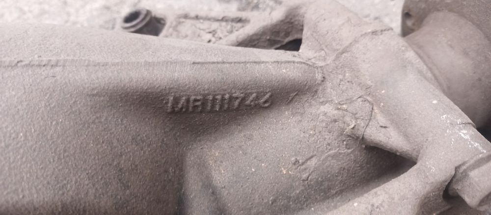 Задній редуктор outlander 1