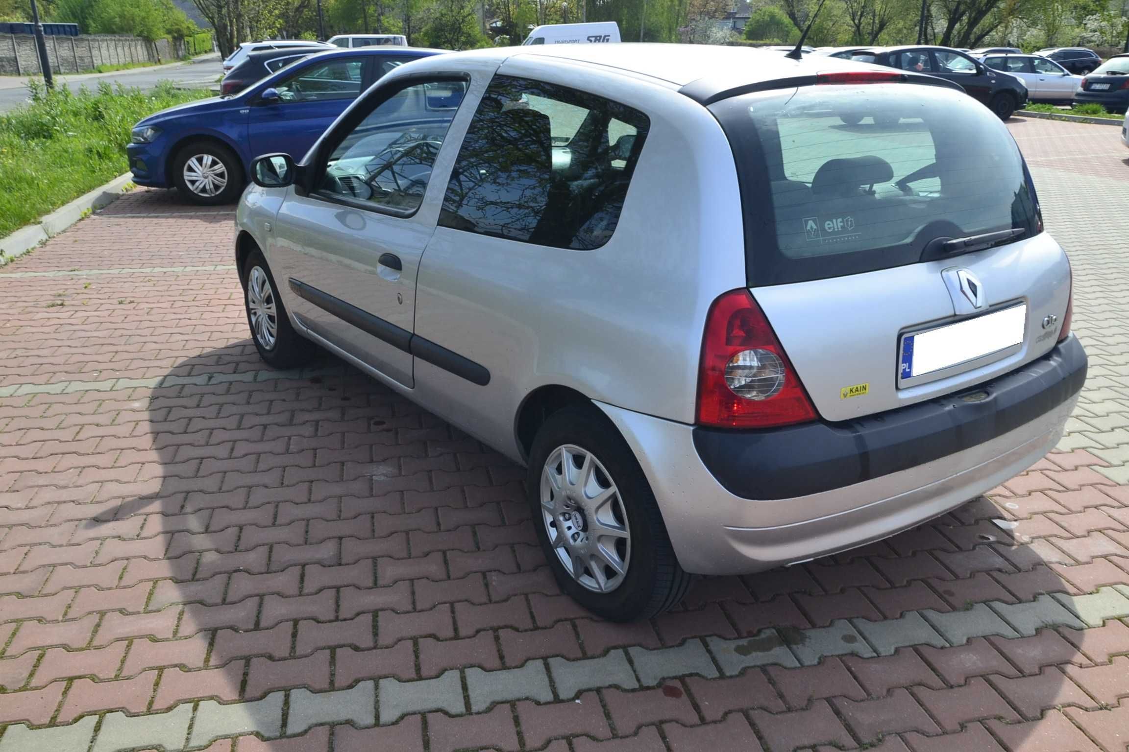 Renault Clio z 2006 roku 1,2 Moc 75KM Klimatyzacja sprawna