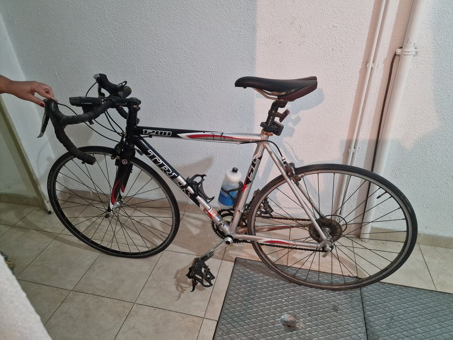 Bicicleta  de estrada Trek