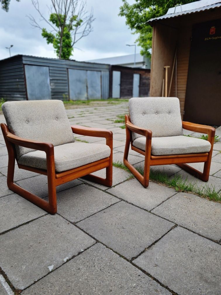 Sofa plus dwa fotele tekowe marki KOMFORT, Dania lata 70 ,mid-century