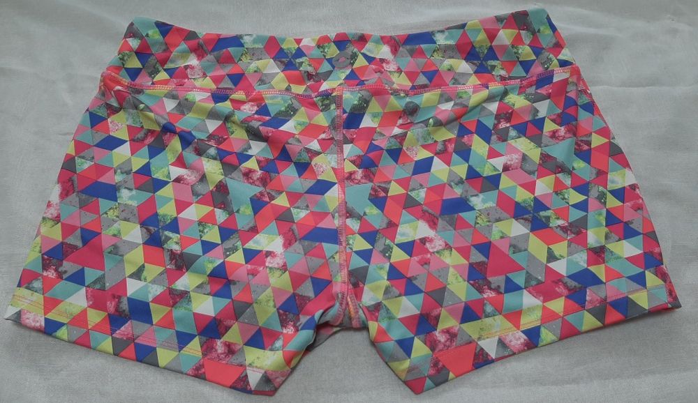 Шорти для гімністики Avia з квітним ромбіковим принтом