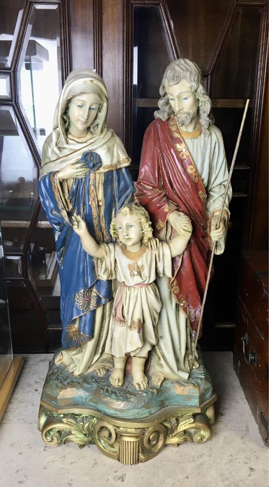 Escultura familia sagrada antigo