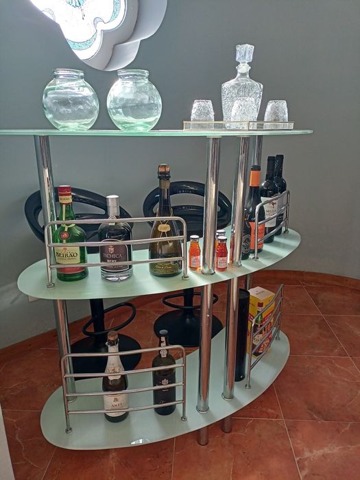 Mini bar em vidro