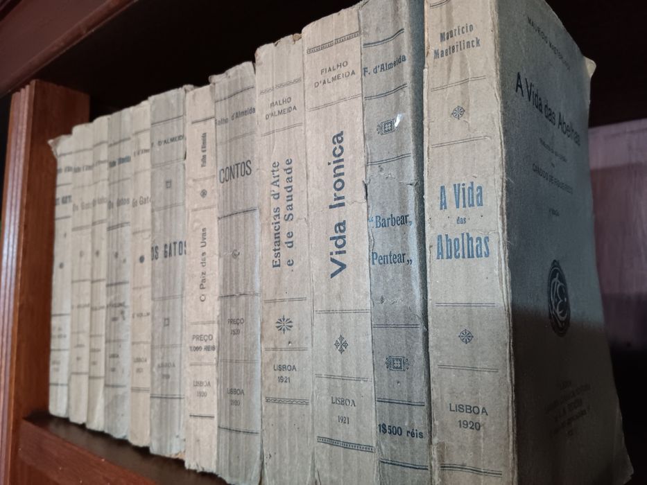 Coleção-livraria clássica ed-Fialho de Almeida e Mauricio Maeterlinck