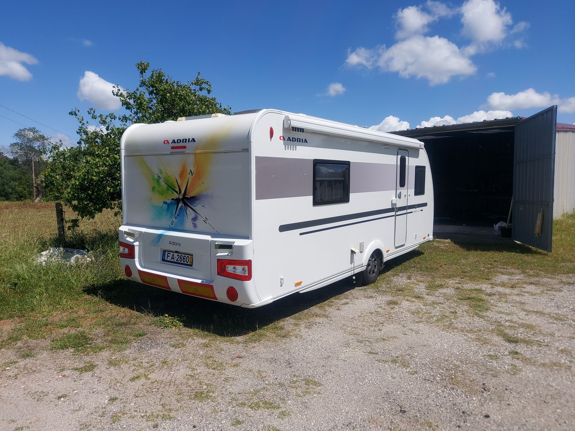 Caravana Adria Adora 572UT