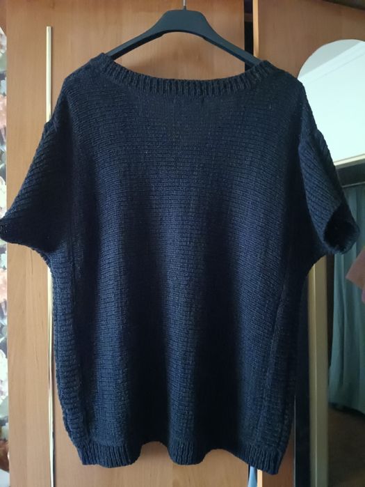 czarny ażurowy sweterek