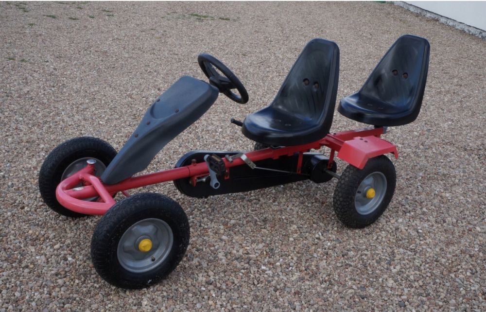 Duży gokart na pedały BERG Do 150 kgDuży gokart na pedały BERG Do 150