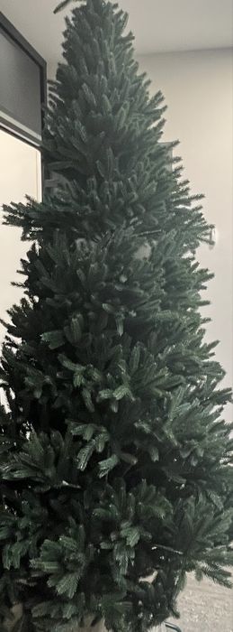 Продам штучну литу ялинку Еліт з підставкою