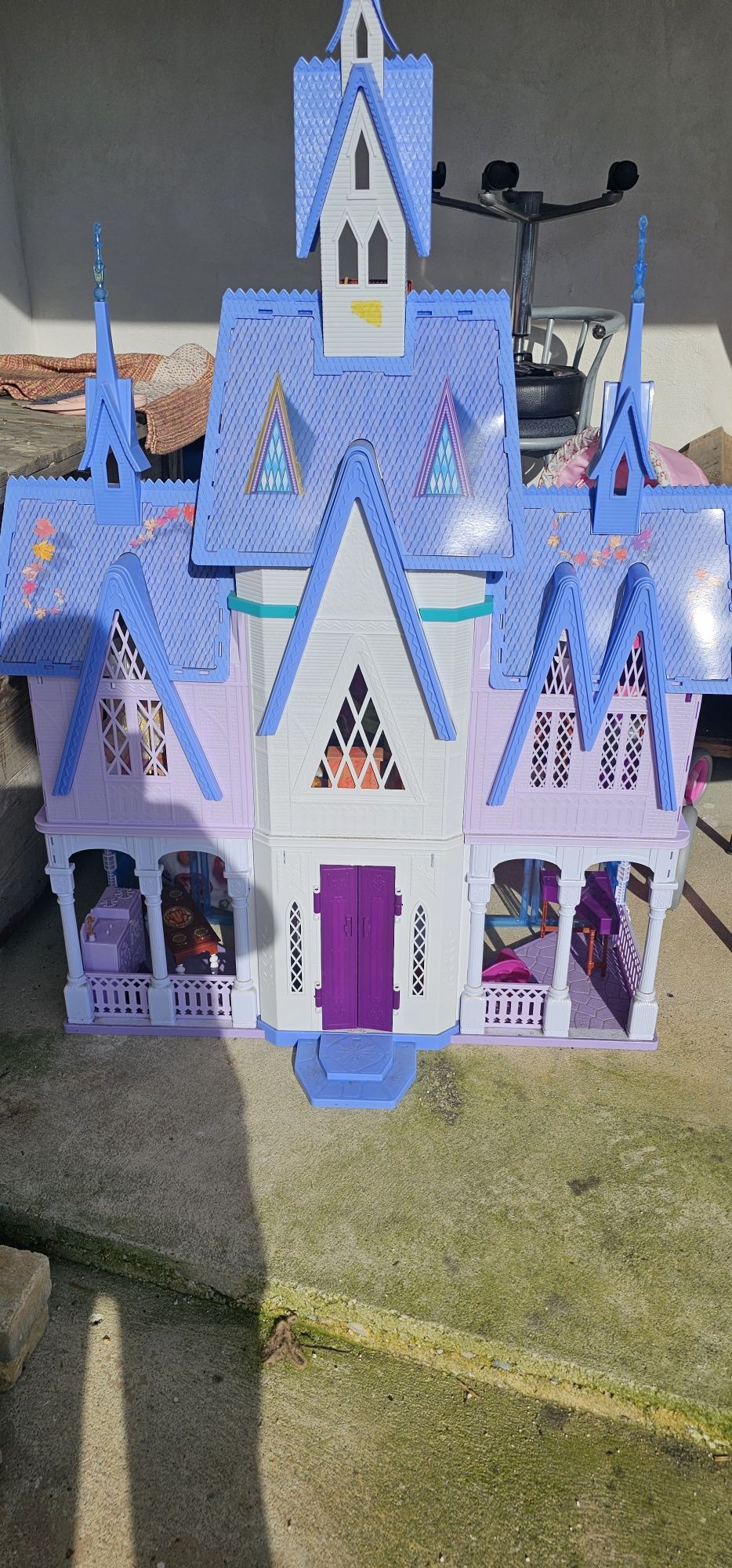 Castelo frozen com acessórios