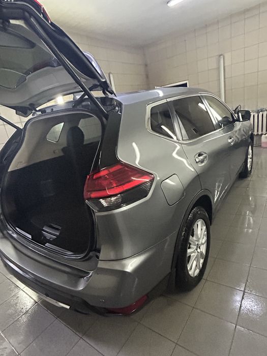 Nisan X-Trail продам