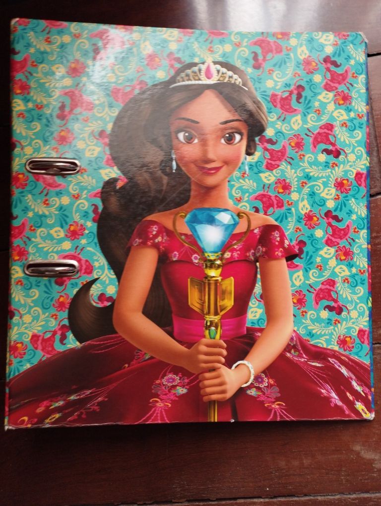 Capa escolar infantil de princesa