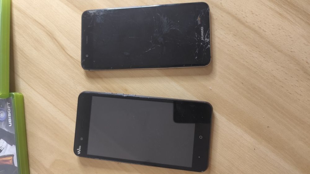 Лот телефонів Samsung iPhone se 2020 apple айфон самсунг Sony