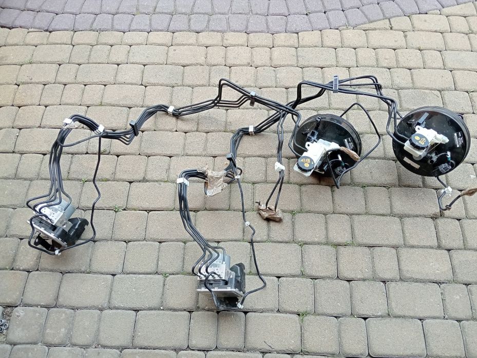 ABS mazda 3bn,bm,6gj cx5 -блок abs