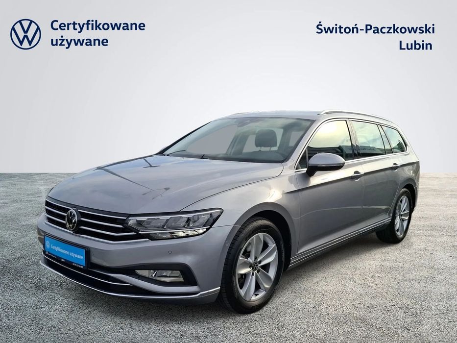 Volkswagen Passat Gwarancja, Serwisowany, LED, Kamera, Sam parkuje, Nawi, App Connect