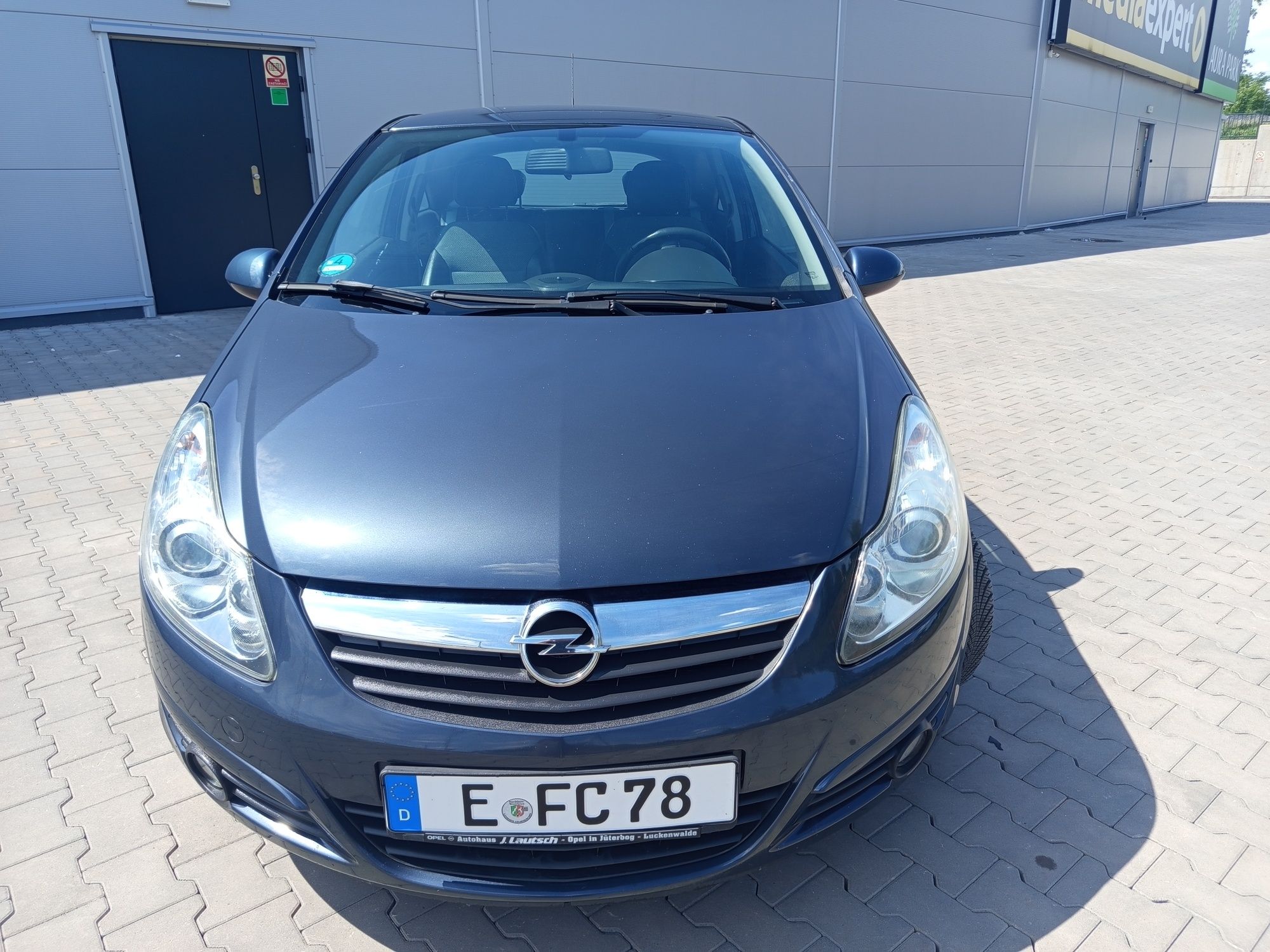 Opel Corsa D 2010 rok 1.4 Benzynka