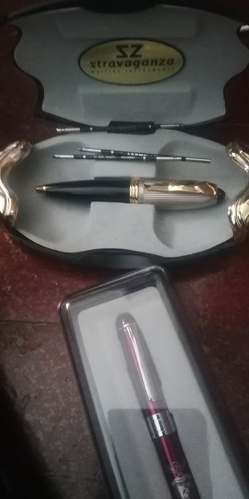 Canetas a varios preços