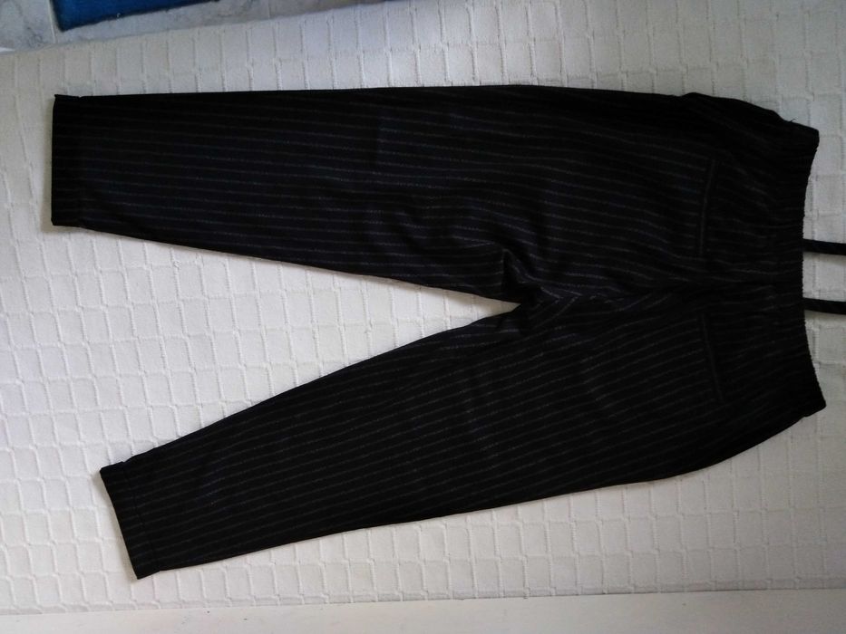 Calças Riscas Preto e Branco Mango Casual M