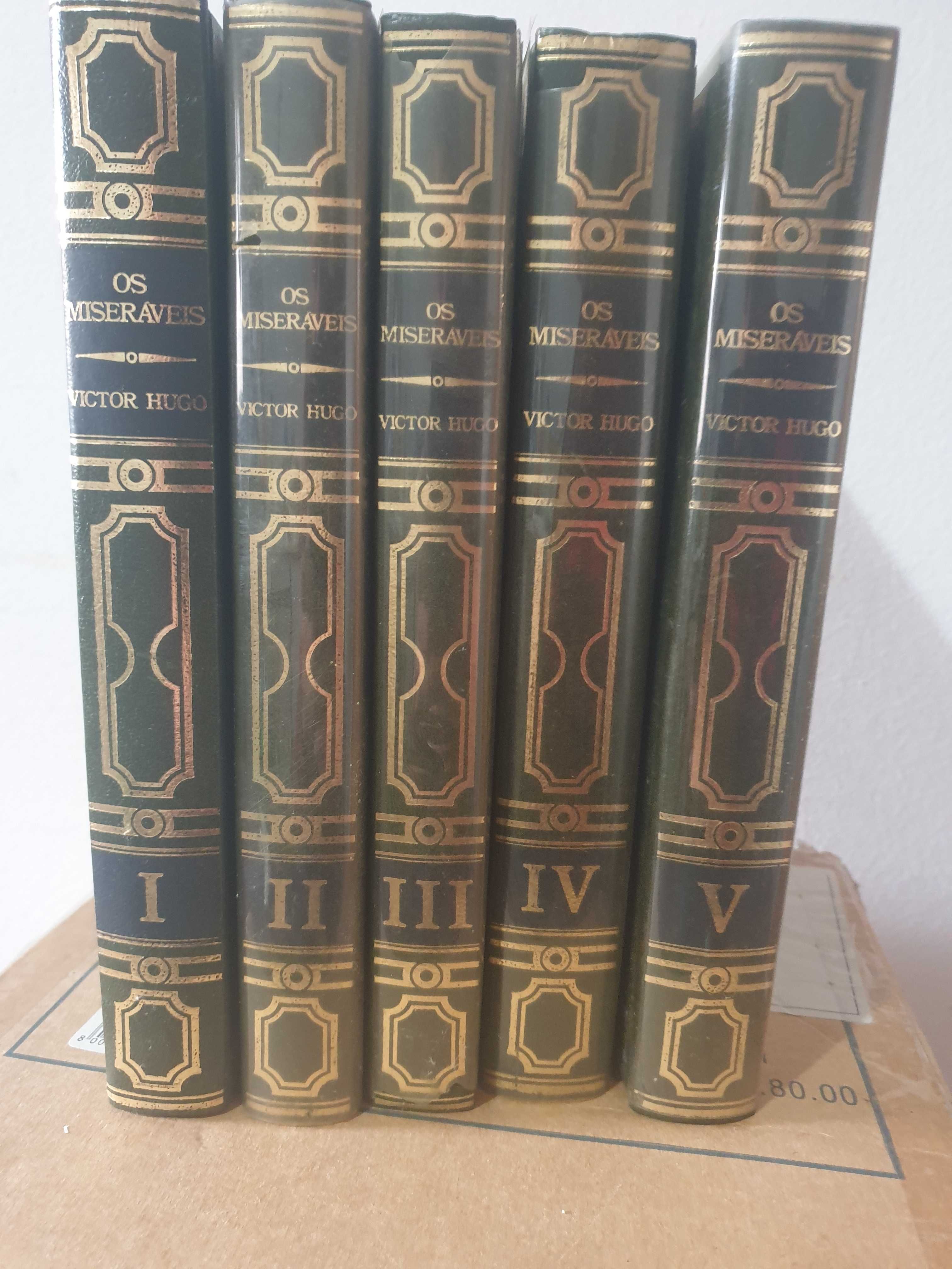 Coleção Livros " Os Miseráveis " de Victor Hugo