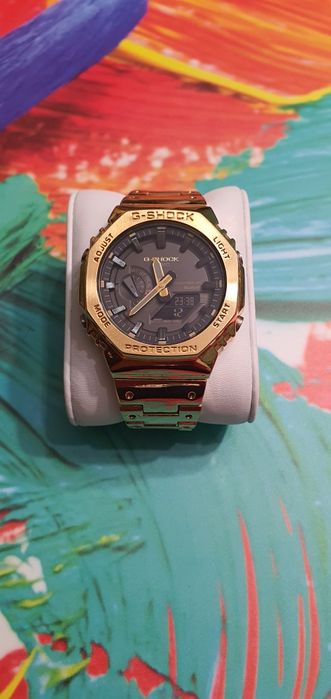 Złoty zegarek casio