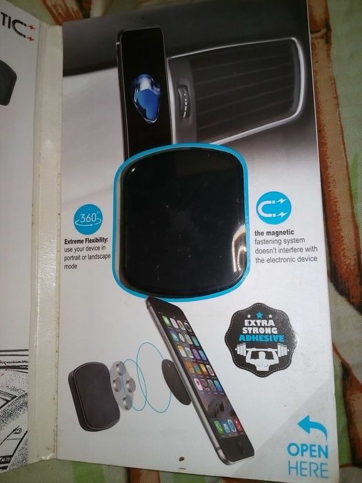 автомобильный держатель для телефона CARSUN C-1222 с магнитом