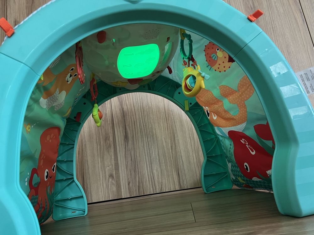 Fisher-Price Aktywizująca mata 4w1 Muzyczny Ocean stolik interaktywny