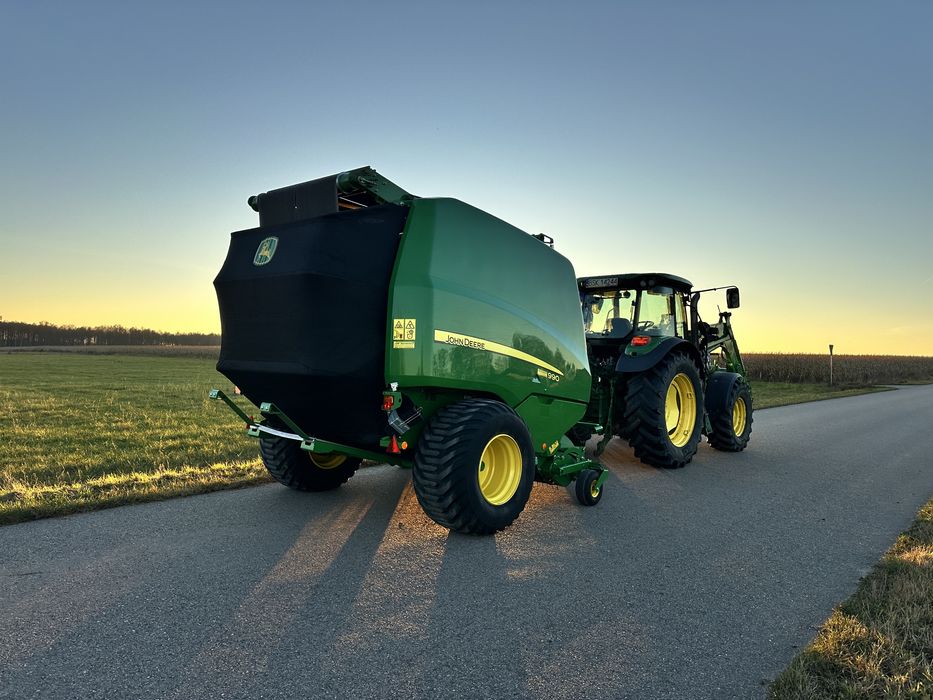 Prasa belująca John Deere 990P  kurtyna z wyrzutem
