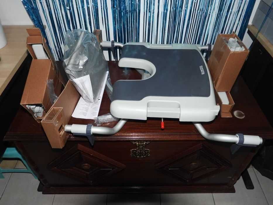 AQUATEC - Poltrona giratória Com encosto e braços