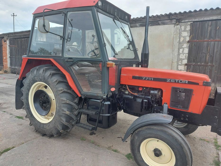 Sprzedam lub zamienie ciagnik Zetor 7711