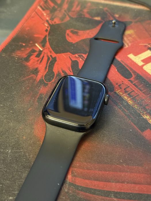 Apple Watch 8 45mm