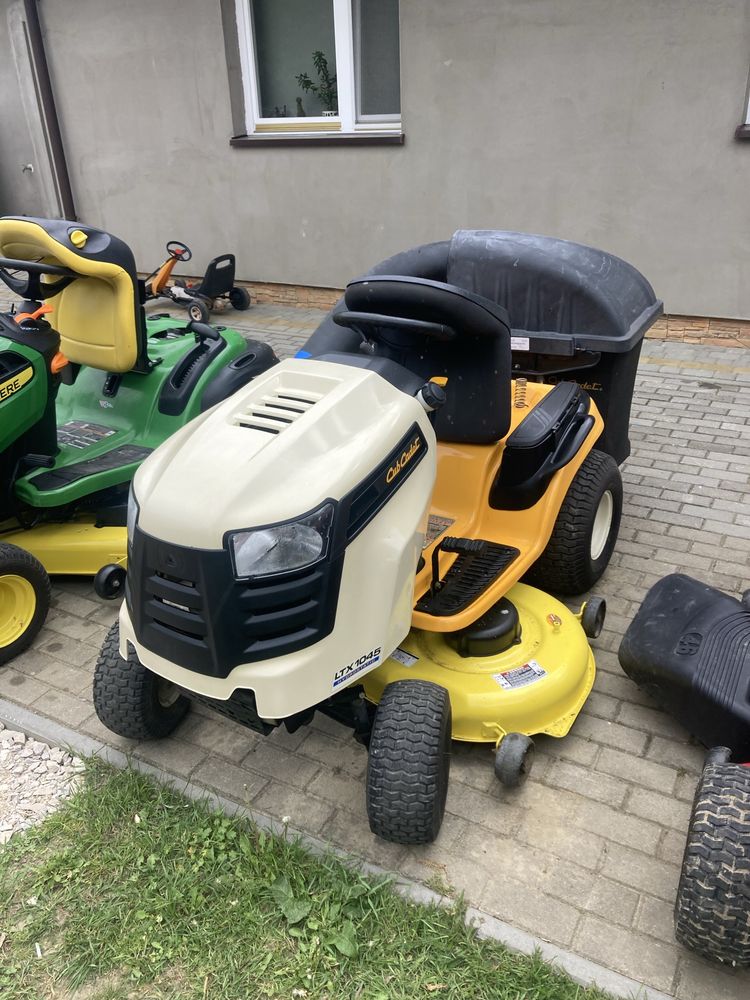 Traktorek cub cadet 20 hp hydro z koszem
