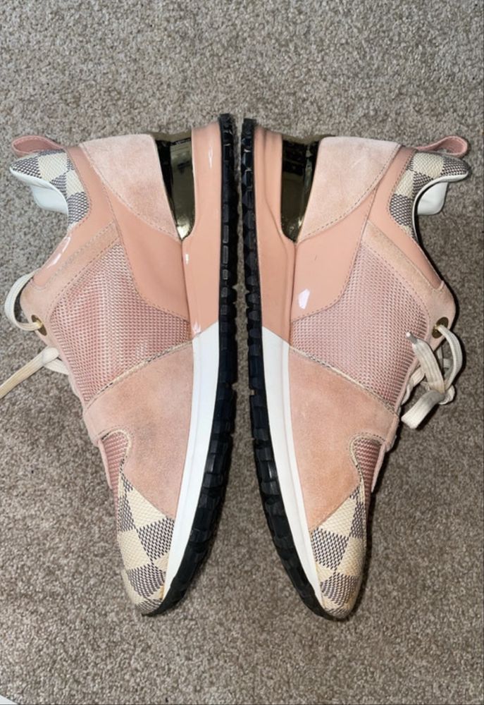 Sapatos louis vuitton pouco usados