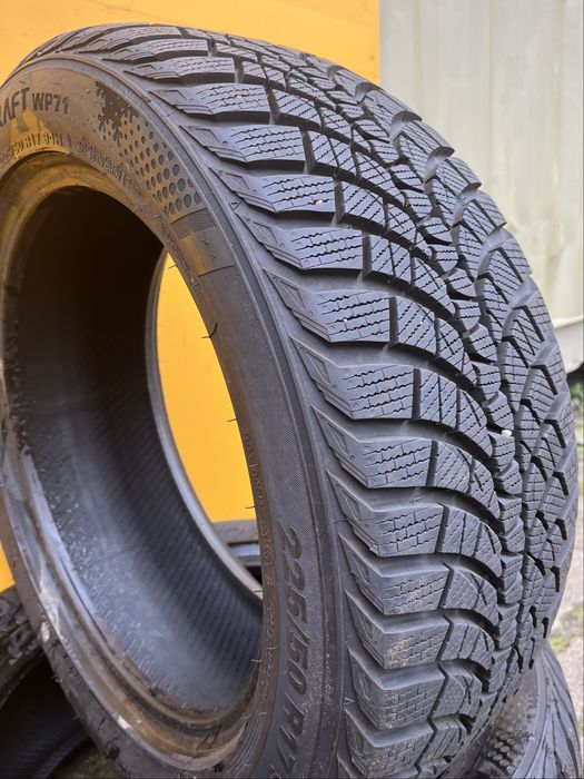 2 Opony zimowe Kumho Wintercraft 94H 225/50/17