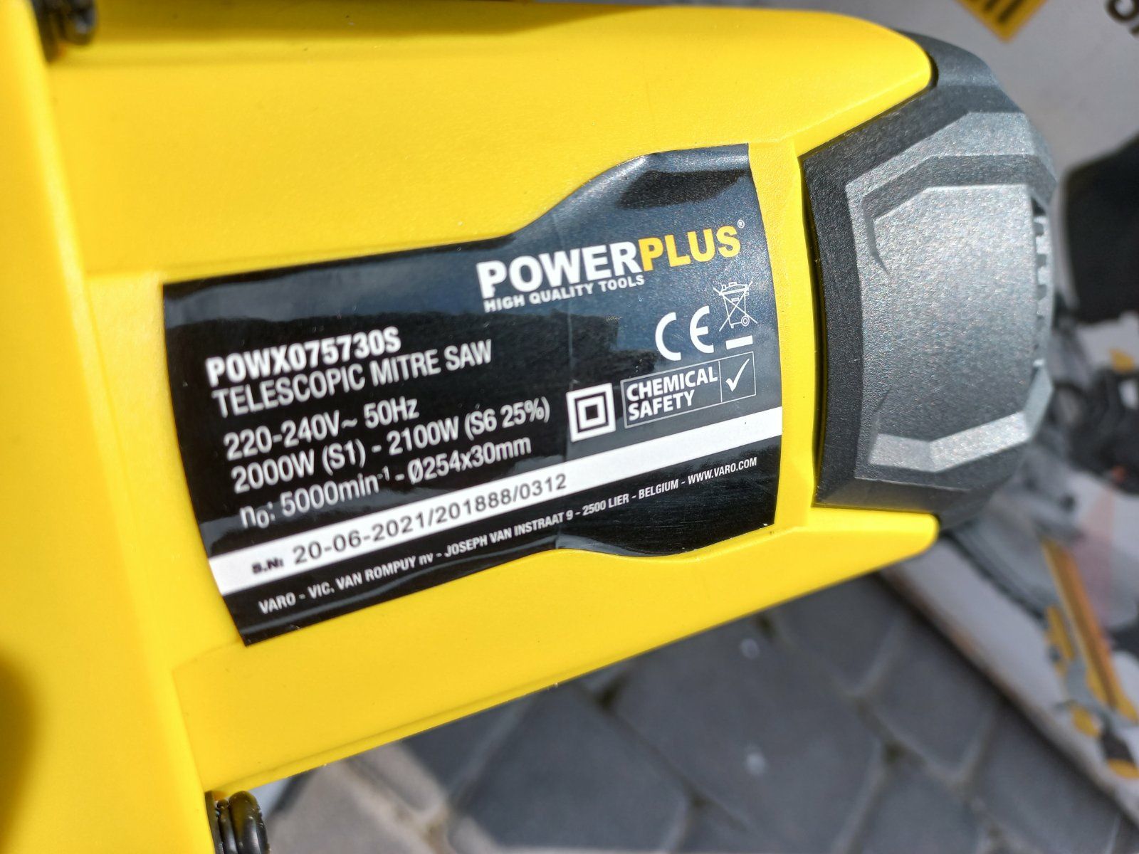 Потужна Торцова пила powerplus powx075730s