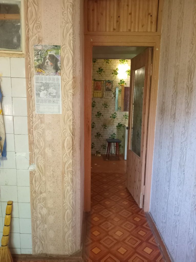 Продам 3 -х комнатную квартиру на Всебратском(В.г-35)