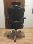 Fotel biurowy ergonomiczny