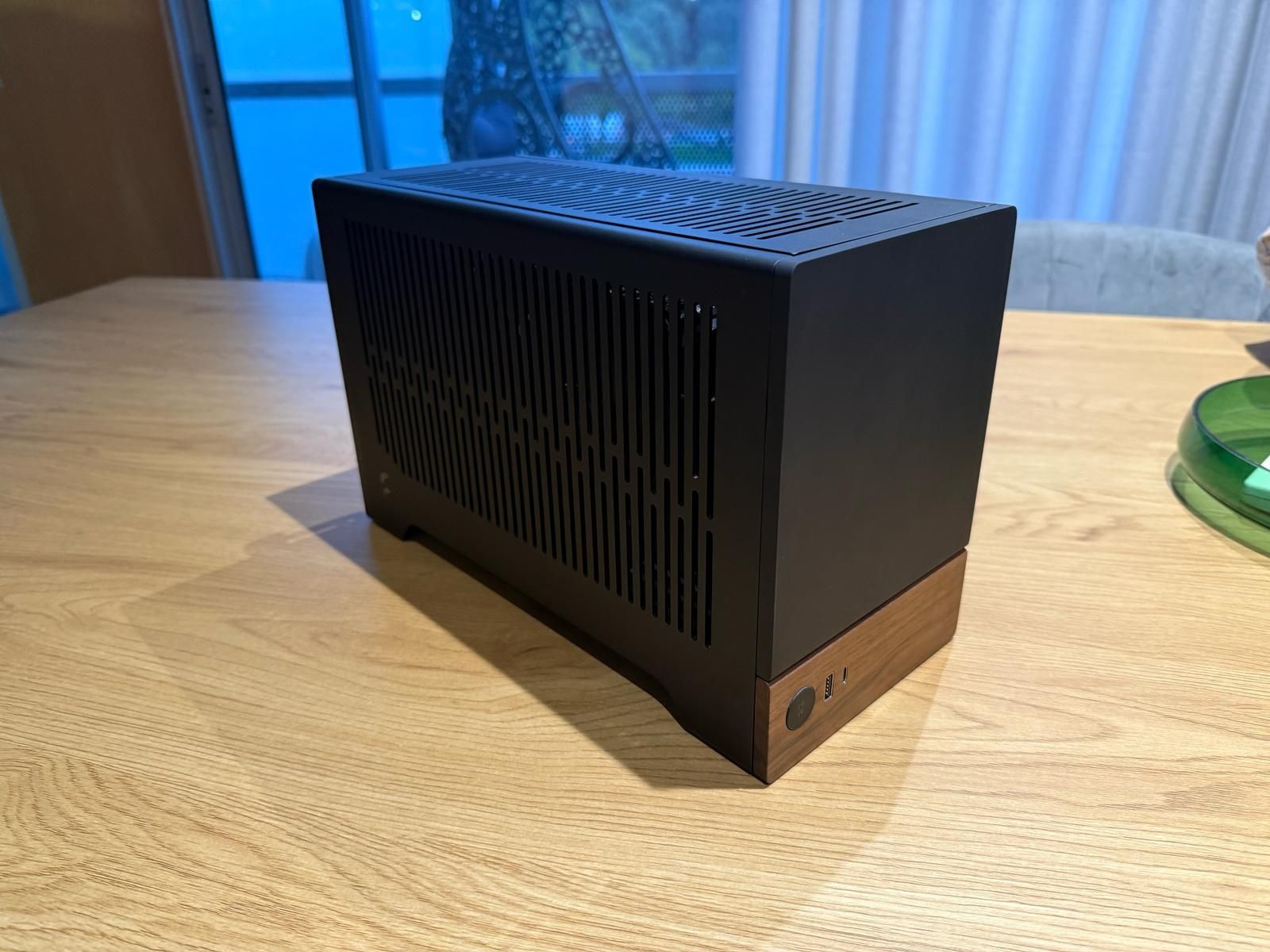 Vendo/Troxco PC gaming por Iphone 16 pro max ou PS5 PRO!