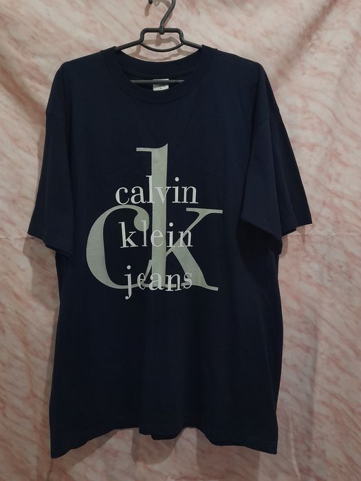 Опигинал Футболка темно-синяя Calvin Klein Jeans идеал,XL