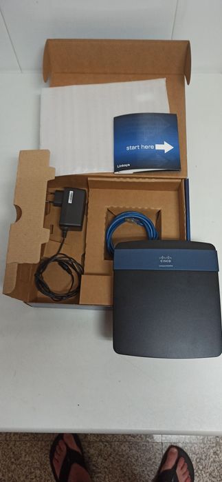 Linksys EA3500 Router64284522980097123