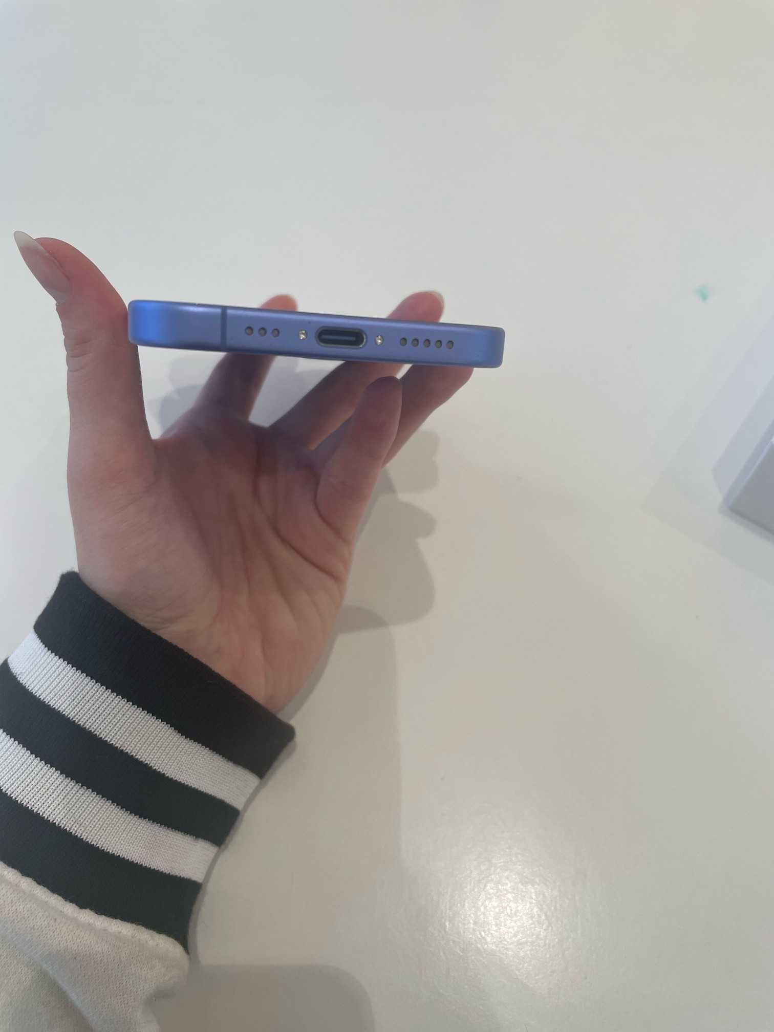 OKAZJA! iPhone 16 256 GB Ultramarine | Raty 0%