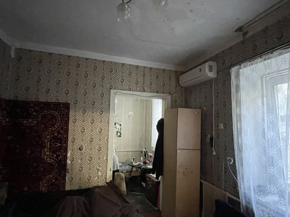 Продам пол дома Запорожь Левое